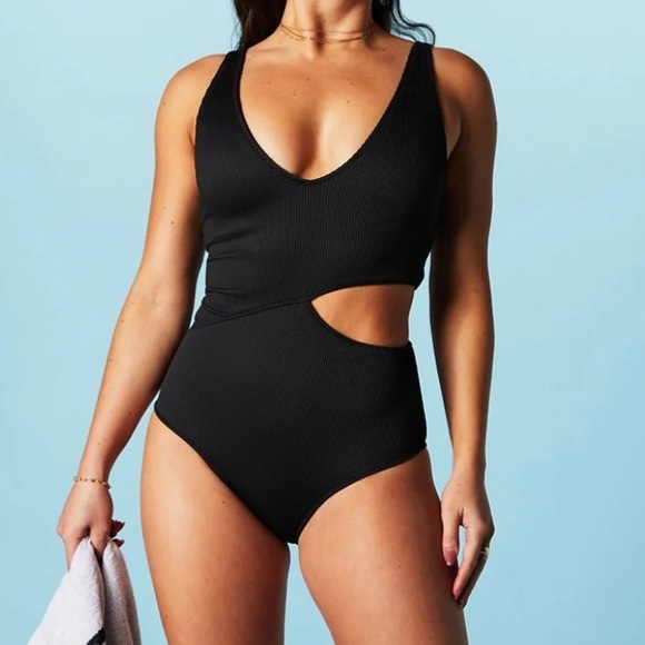 Fabletics Asymmetrical Cutout One Piece Swimsuit 💜 - Picture 7 of 12